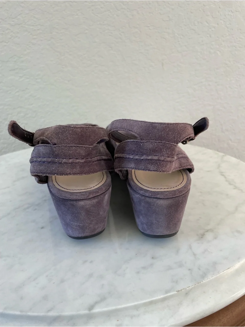 Vintage Ferragamo Leather Platform Sandals Women’s Size 9